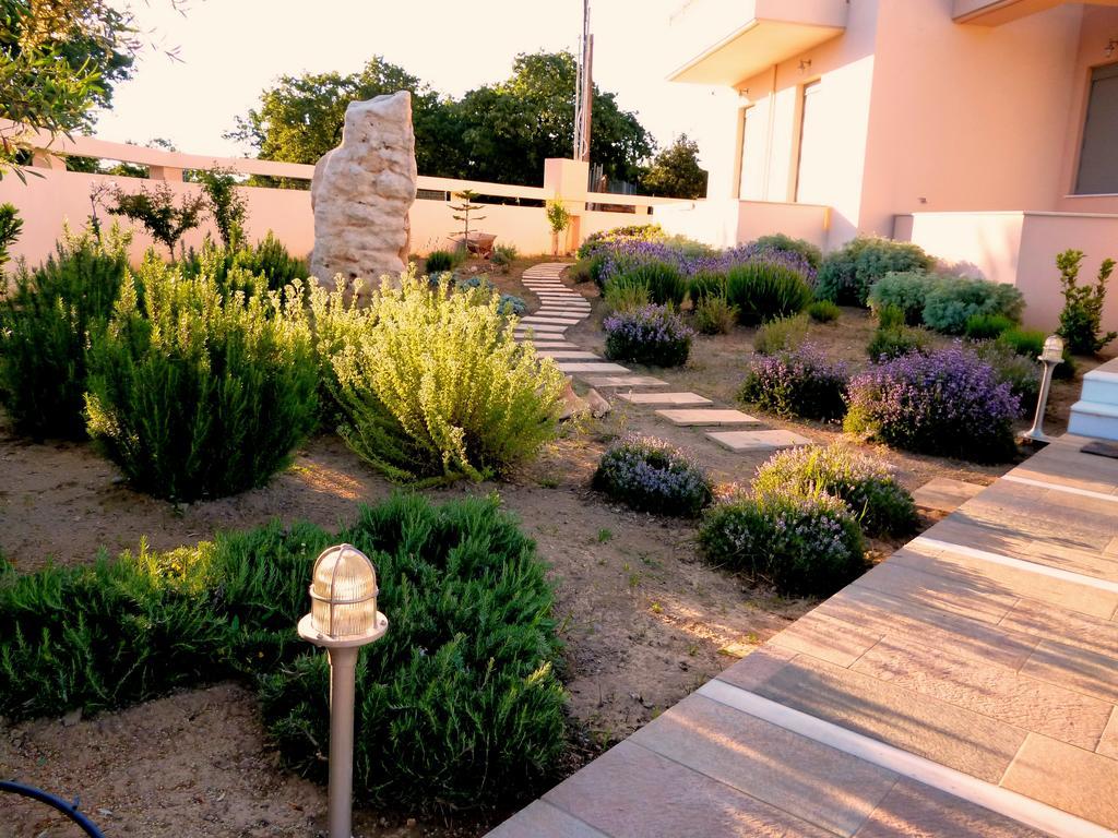 Deluxe Villa Ianthos - Outdoor Hot Tub & Kids Pool Gallos Bagian luar foto