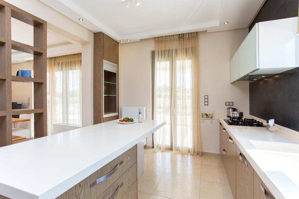 Deluxe Villa Ianthos - Outdoor Hot Tub & Kids Pool Gallos Bagian luar foto