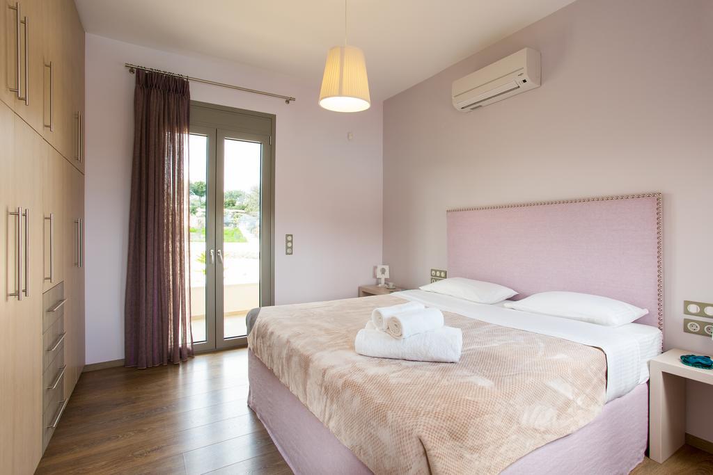 Deluxe Villa Ianthos - Outdoor Hot Tub & Kids Pool Gallos Bagian luar foto