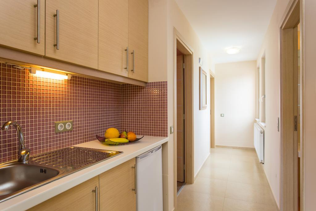 Deluxe Villa Ianthos - Outdoor Hot Tub & Kids Pool Gallos Bagian luar foto