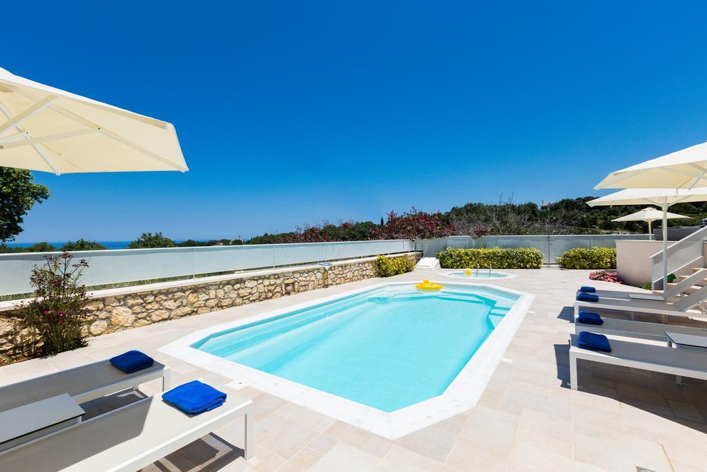 Deluxe Villa Ianthos - Outdoor Hot Tub & Kids Pool Gallos Bagian luar foto